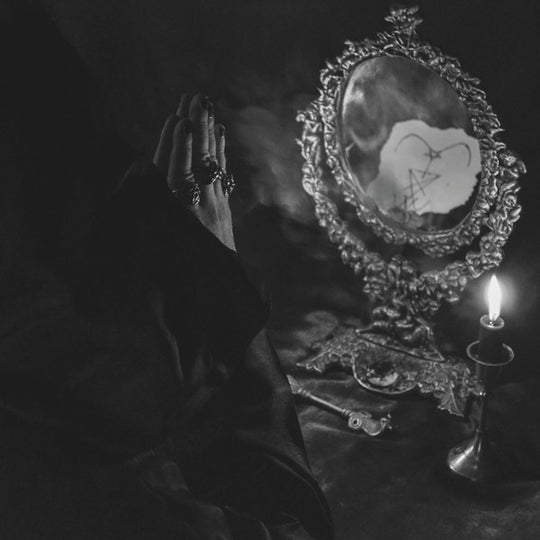 Thromos – Verfluchung