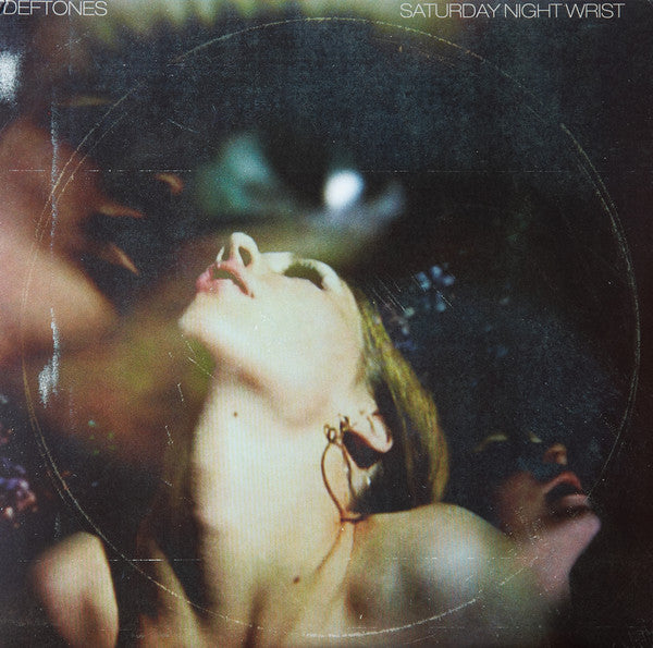 Deftones – Saturday Night Wrist