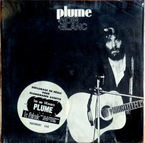 Plume* – En Noir Et Blanc