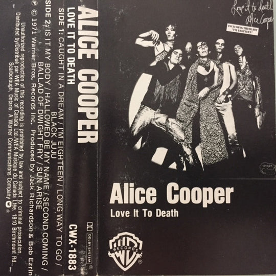 Alice Cooper – Love It To Death
